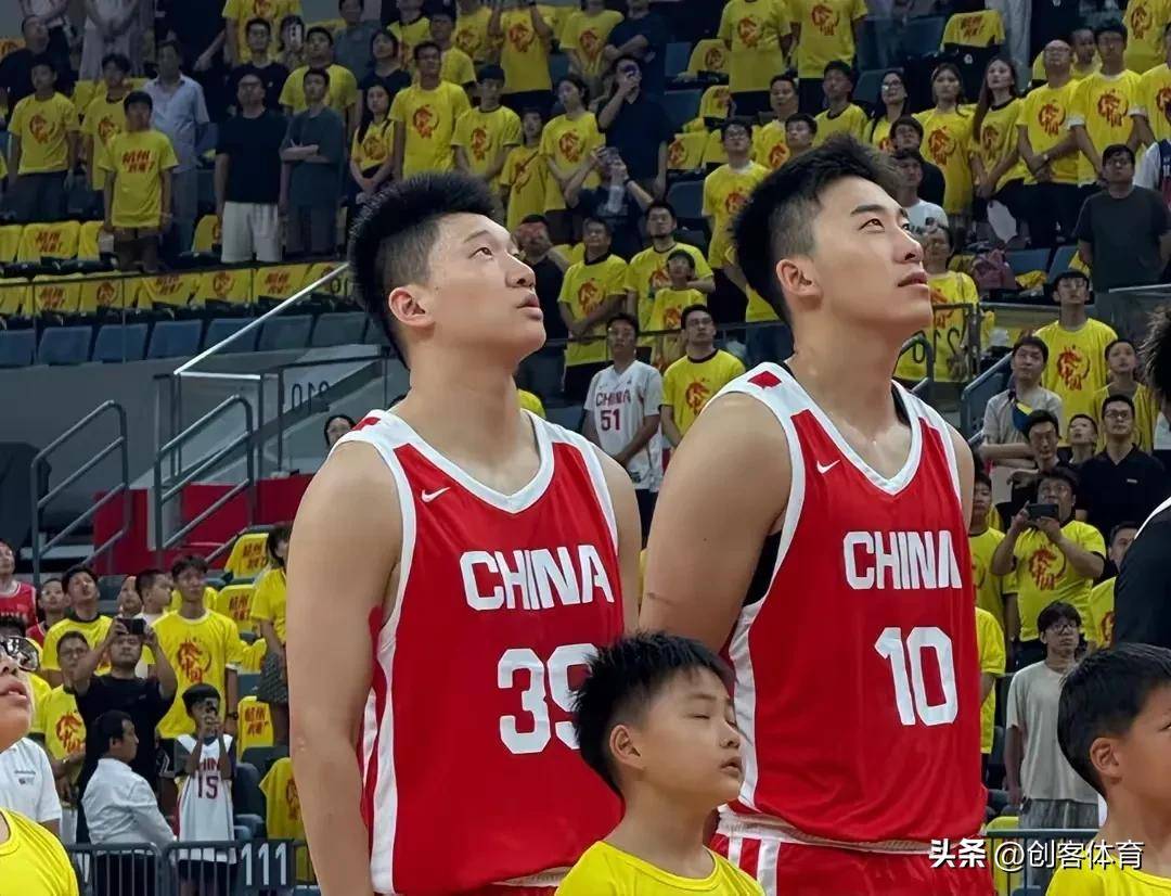 壹号娱乐app下载今夜深圳男篮调整名单以备全明星赛;主帅复盘环节打磨;更衣室稳定;控场能力成焦点的简单介绍