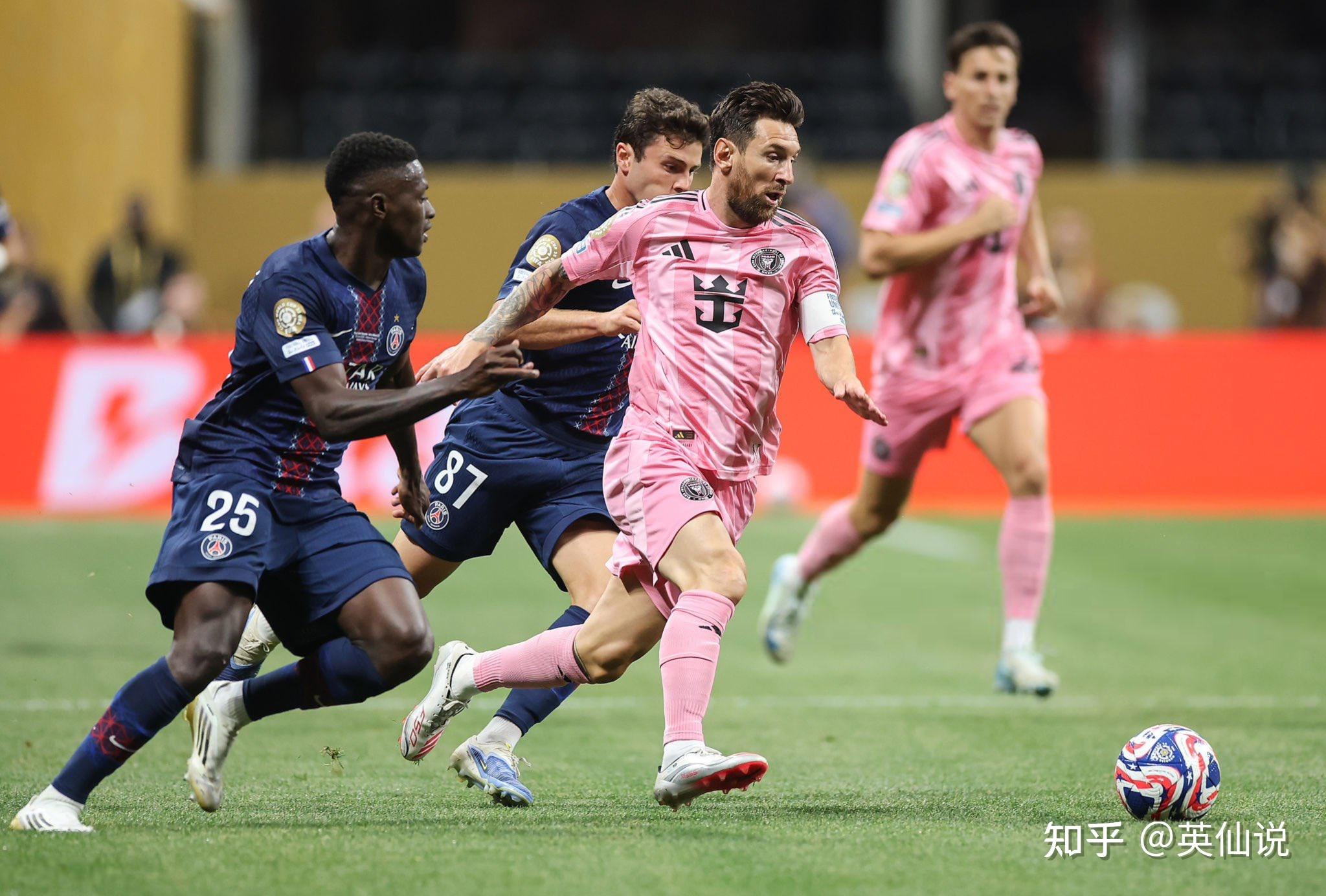 壹号娱乐app安装巴黎圣日耳曼训练开放日，清晨完成体检引欢呼，葡超在即，赛季目标并未改变的简单介绍